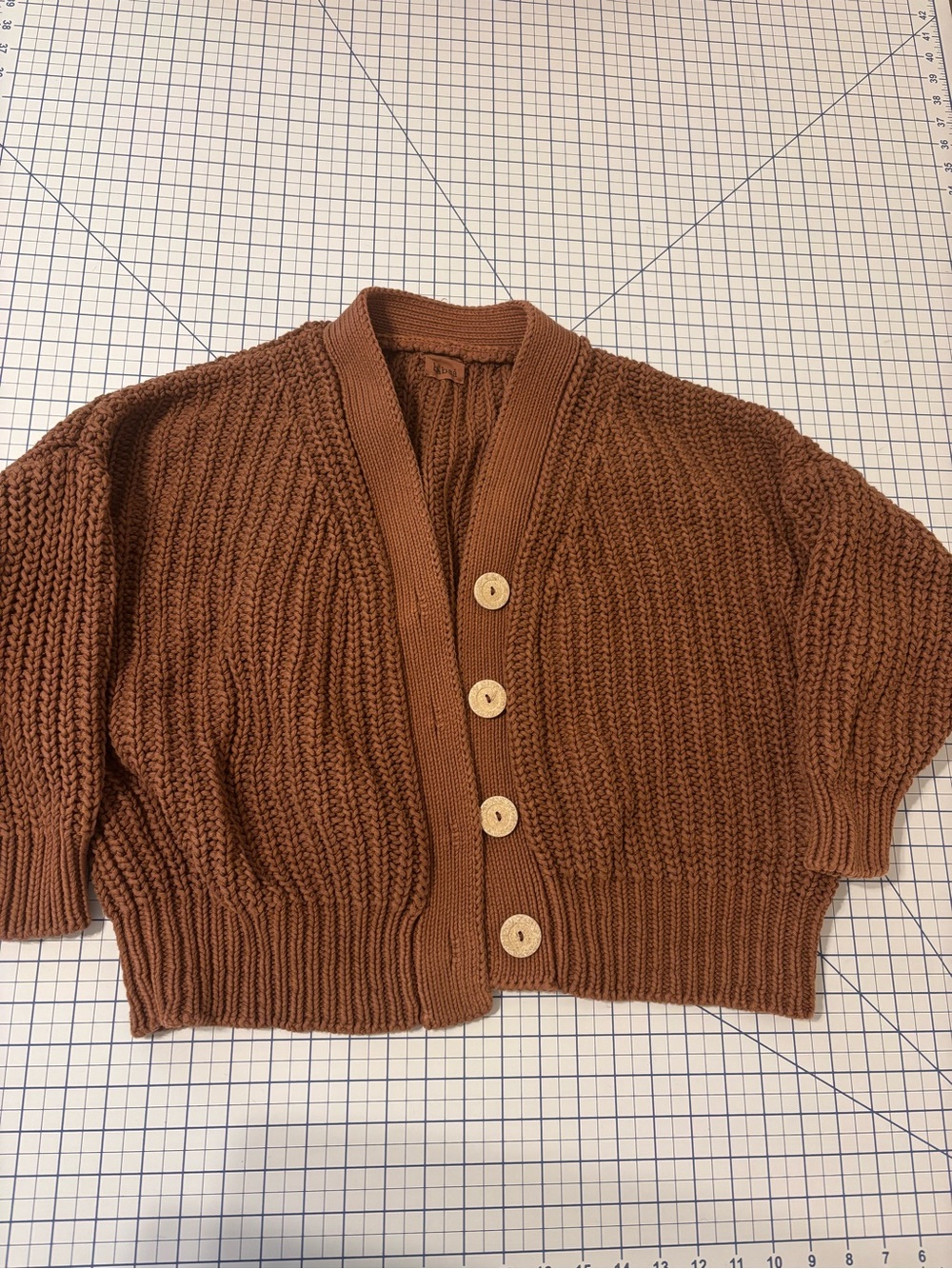 Babaa No18 Tonka Bean Cardigan women’s